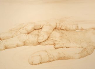 Figurative art - Realistic drawing of hands