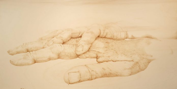 Figurative art - Realistic drawing of hands
