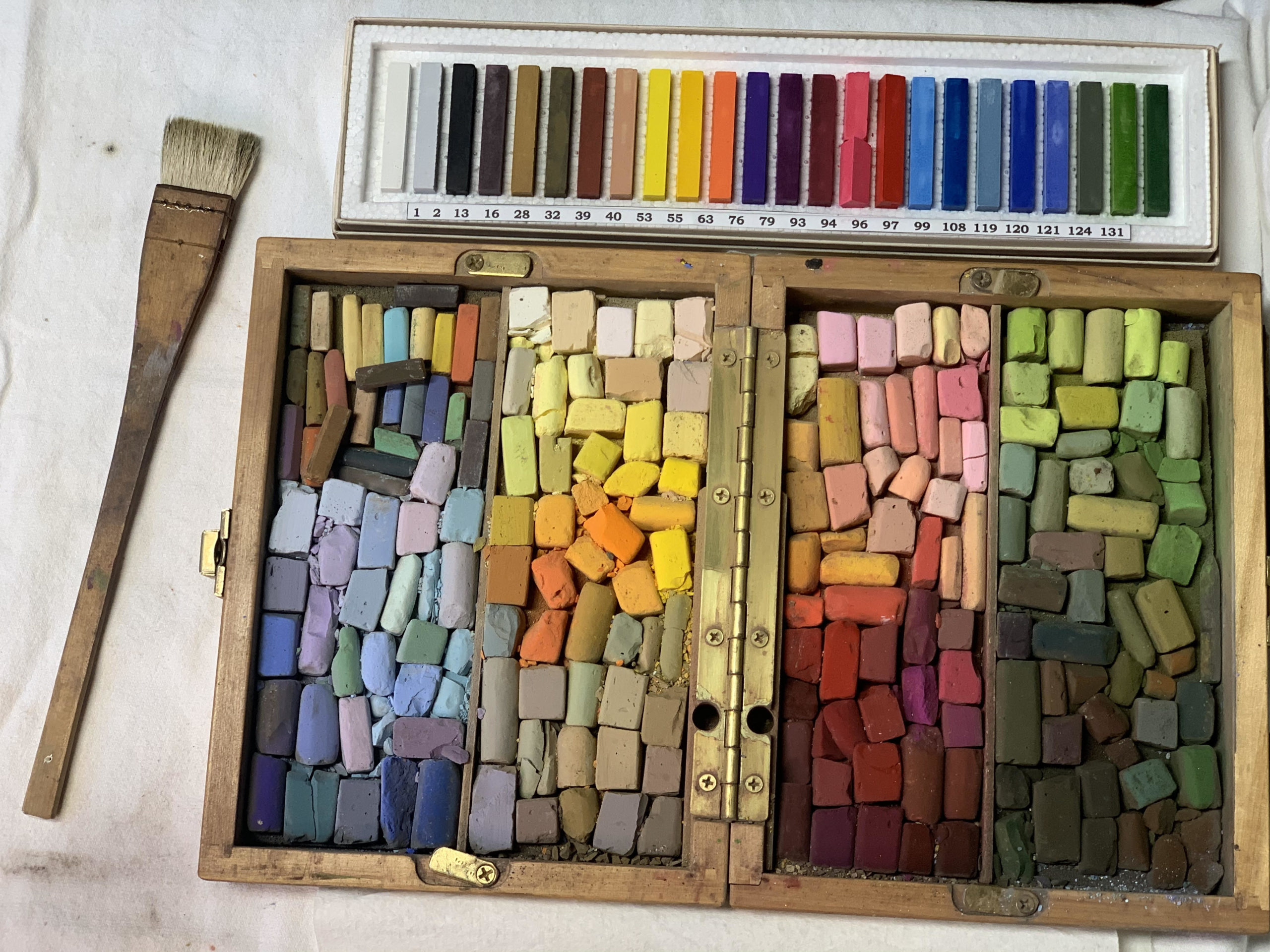 Pastel sticks for painting